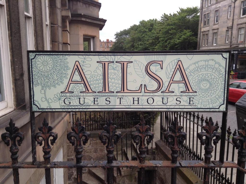 Ailsa Guest House room 1